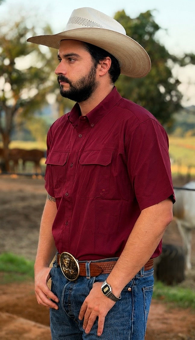 Cowboy vestindo camisa Classic 02