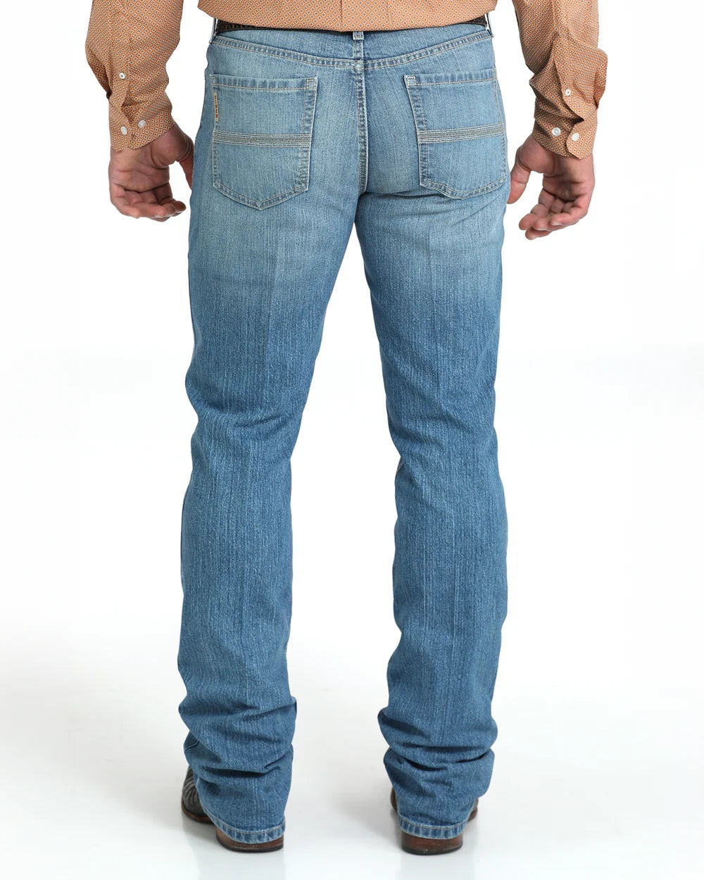Calça Jeans Masculina Cinch Ian Clara vista traseira.
